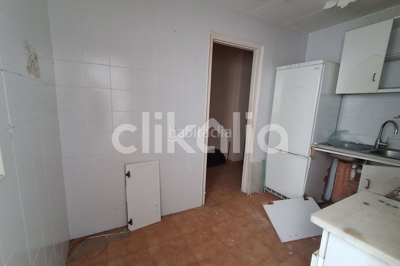 Foto 4b09add2-9056-440b-913b-3db1b493b877. Pis a Les Creus Pineda de Mar