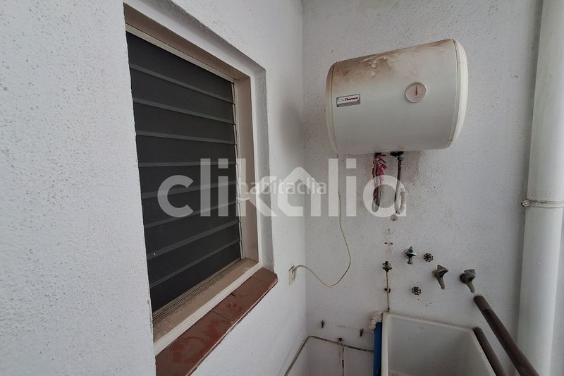 Foto a9acbae0-e59d-46d6-bdd4-7efd96f49c6d. Pis a Les Creus Pineda de Mar