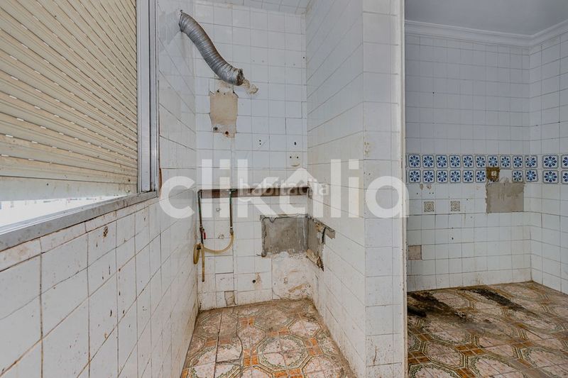 Foto c047bce3-24c1-4b7a-ad7c-9a1b2e738ff5. Pis a La Oliva Sevilla