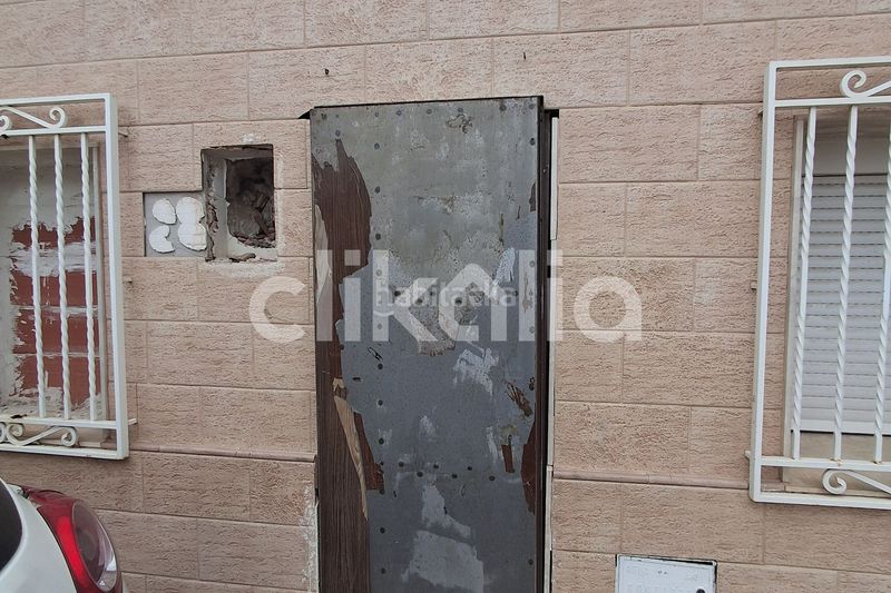 Foto c4f8e1a2-37a4-4237-afc6-85211a5f322b. Haus in Centro Elda
