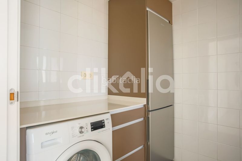 Foto c8004d2c-faaa-4ade-9224-36632cde4936. Pis amb calefacció aparcament piscina a Ensanche de Vallecas-La Gavia Madrid
