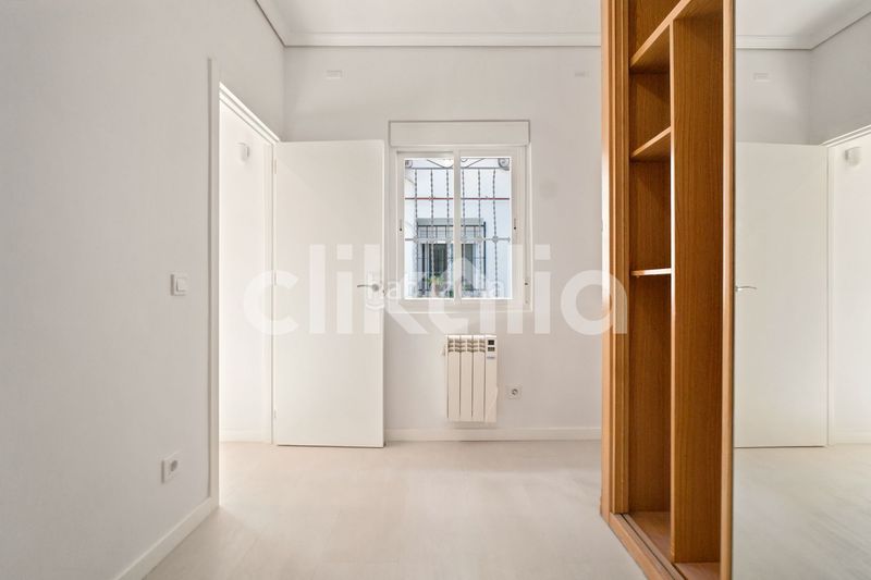 Foto df536e67-a267-41ce-9562-4ace3f3132b2. Alquiler piso en Ventas Madrid