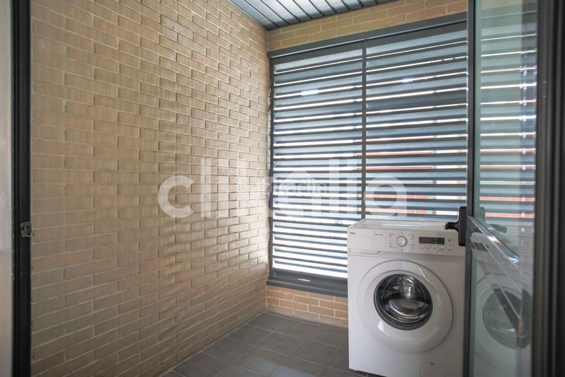 Foto b380a285-e26c-4f52-b6e2-f79208653a91. Pis amb calefacció aparcament piscina a Sur - PAU 4 Móstoles