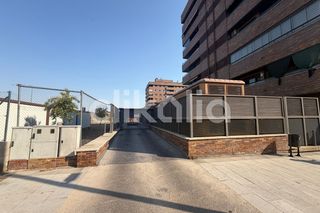 Autoparkplatz in El Quiñón