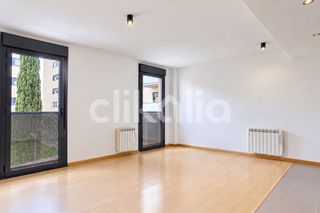Etagenwohnung in Parque Oeste-Fuente Cisneros