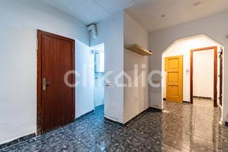 Etagenwohnung in La Torrassa