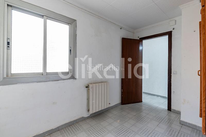 Foto 113e8281-1112-4b93-a9b9-17b57bb3f94e. Appartement avec chauffage dans El Raval Santa Coloma de Gramenet