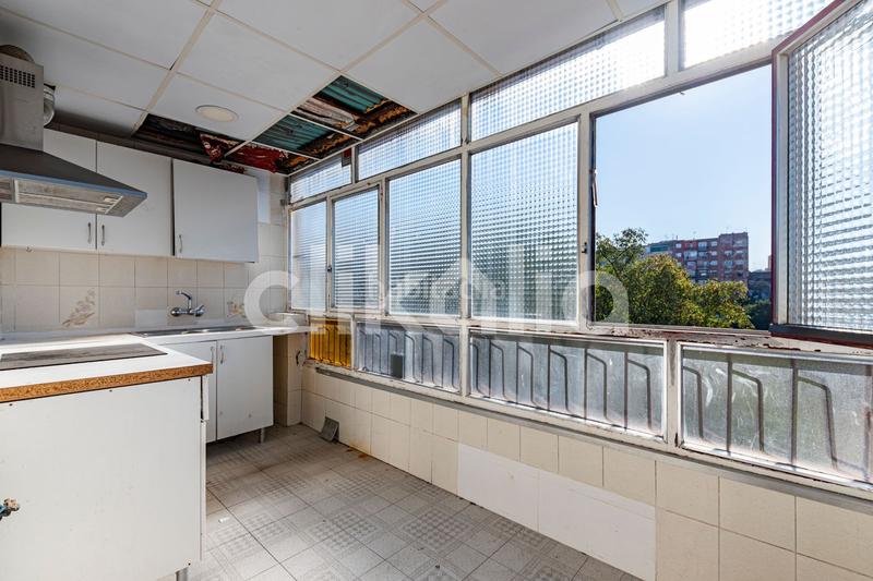 Foto bc5e0f16-c0f2-4790-b4c4-f8d98ce006bd. Flat with heating in El Raval Santa Coloma de Gramenet