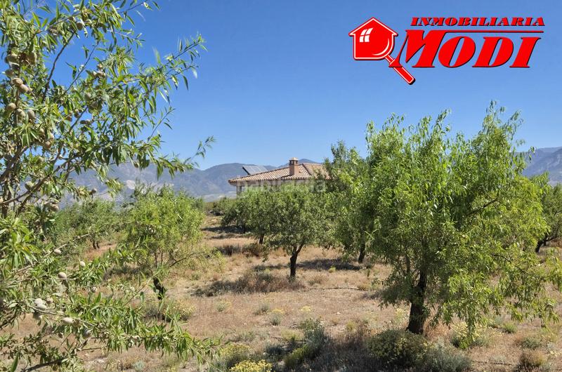 Foto bf8d456b-7b2d-4709-9020-c893d5017cb7. Masia a Villamena