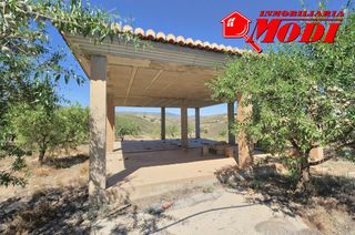 Masía en Villamena. Finca de riego con 8634,81 m2 en el término de conchar  villamen