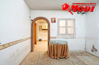 Casa en Padul. Reforma esta casa de pueblo a tu gusto y convirtela en el hogar