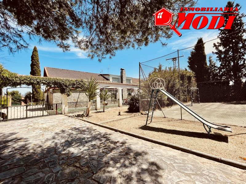 Foto 78a79db4-f99a-4fe9-8d8b-f964cef359b6. Masia amb calefacció piscina a Santa Fe
