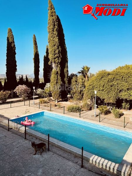 Foto e4a65c0d-e3cc-40aa-8f6f-36b8a8c0644d. Masia amb calefacció piscina a Santa Fe