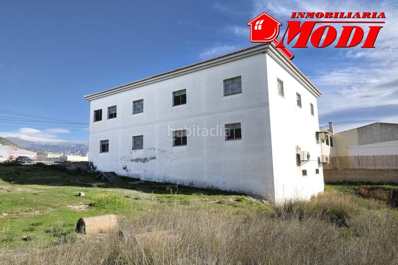 Foto 6e5f4773-29cd-4f1a-aec9-aa9f02be8f42. Edifici a Padul