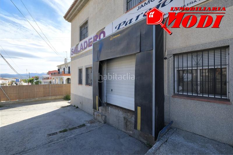 Foto dc2a4dfc-ccb6-462a-a657-0ffd12387676. Edifici a Padul