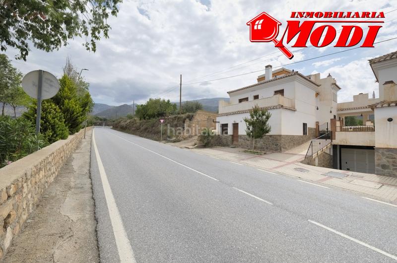 Foto 4eceda81-c4ad-43c8-8b77-cabef7dec421. Parking voiture dans Lecrín