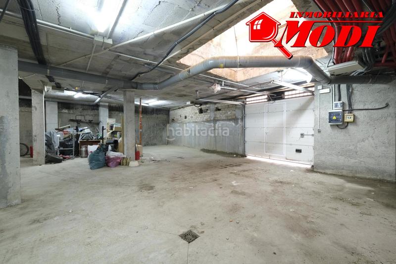 Foto d1395f9f-e6c3-4fcb-b872-dcdaba932dc5. Parking voiture dans Lecrín