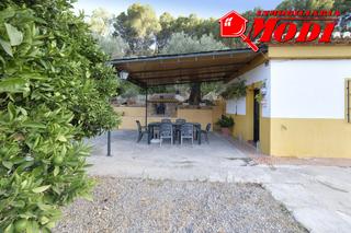 Masia a Villamena. Finca rústica con cortijo de 44 m construidos según catastro. di