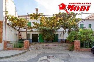 Casa a Valle (El). Descubre las posibilidades que te ofrece esta gran casa para ref
