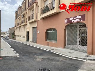 Local Comercial a Padul. Si estás cansado de pagar alquiler , por un precio muy económico