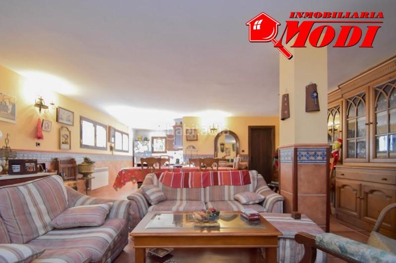 Foto 71c2634b-445e-4b1b-838a-887824604884. Chalet mit heizung parking pool in Maracena