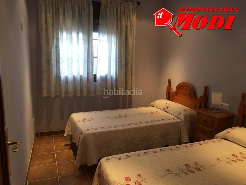 Foto 25bfe2dd-ce5c-47d5-b158-32b1a93a5c50. Casa amb piscina a Albuñuelas