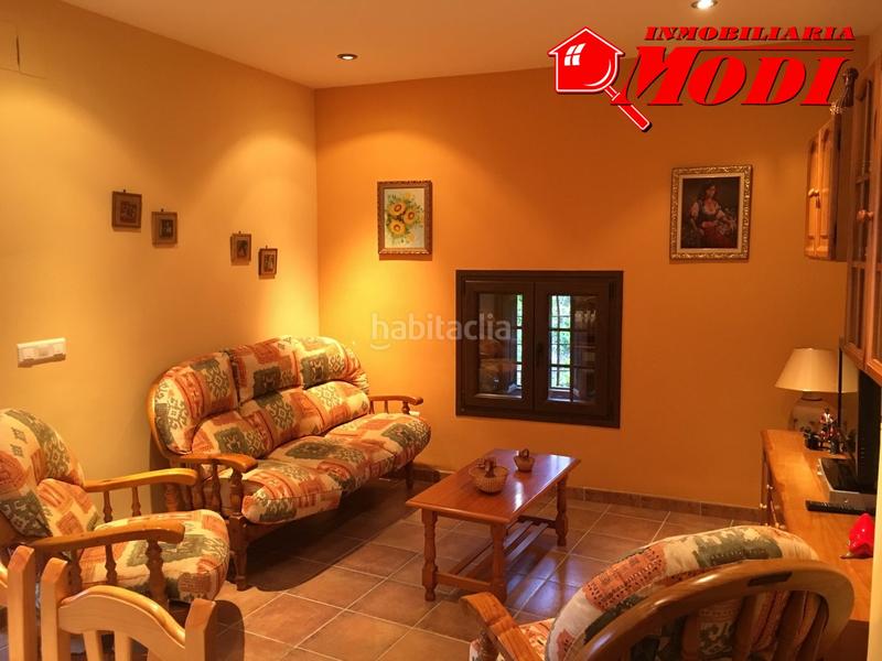 Foto ab0a31fe-ba65-44ae-9734-d7de964ad141. Casa amb piscina a Albuñuelas