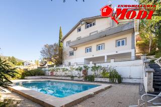 Chalet à La Zubia Ciudad. Algunos sueños están a la venta estás buscando un fabuloso chale