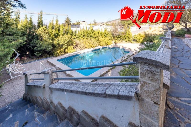 Foto 0c9de859-c13f-4e17-9e3b-dffc2d033240. Xalet amb calefacció a La Zubia Ciudad Zubia (La)