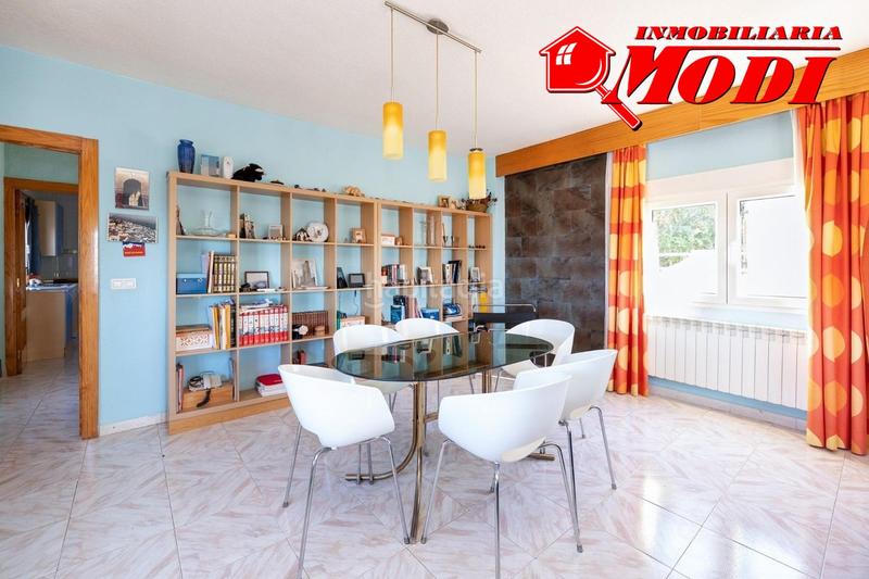 Foto 4a4ef37f-9eef-499f-a6ef-dc1a449a7aea. Xalet amb calefacció a La Zubia Ciudad Zubia (La)