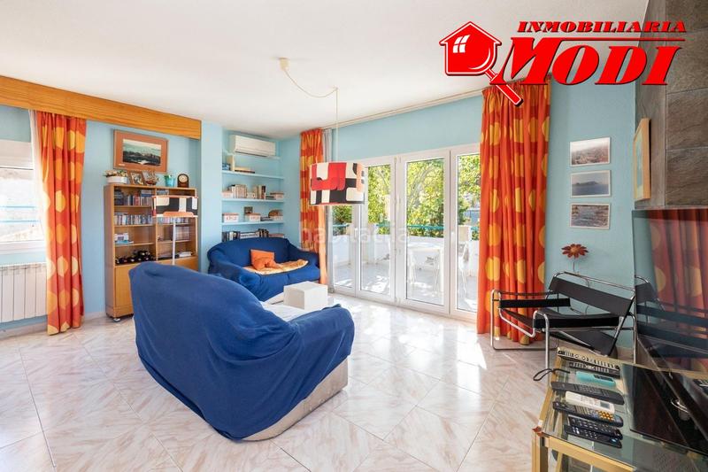 Foto 8616e52f-219c-4815-8215-b395517f5a36. Xalet amb calefacció a La Zubia Ciudad Zubia (La)