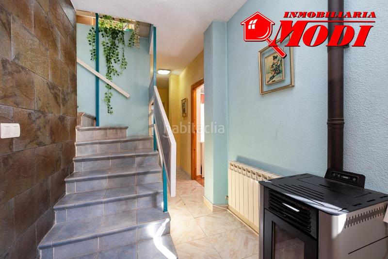 Foto 91718dc4-cec5-4f48-8732-e1942746158c. Xalet amb calefacció a La Zubia Ciudad Zubia (La)