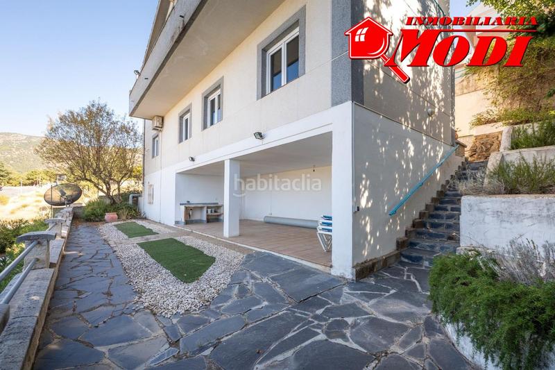 Foto 9e98758e-5126-4bf7-a86e-8866f3e92aa3. Xalet amb calefacció a La Zubia Ciudad Zubia (La)