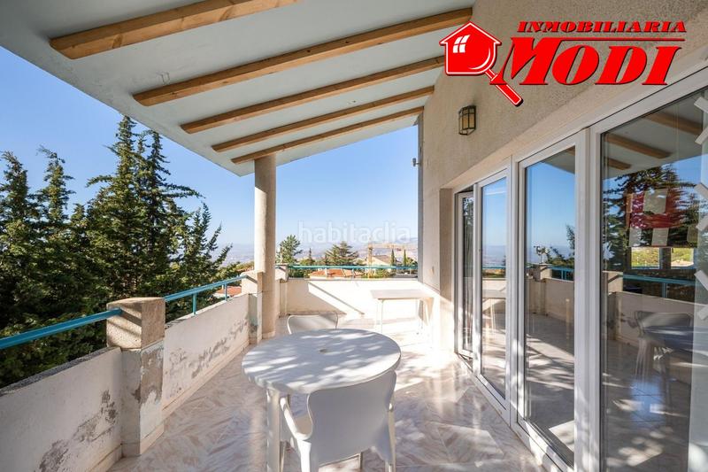 Foto c991f3d8-072e-4d08-8ac4-a5eda501367c. Xalet amb calefacció a La Zubia Ciudad Zubia (La)