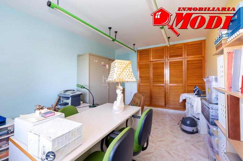 Foto d1e44fb4-46f6-4398-a7a7-490eac3eb383. Xalet amb calefacció a La Zubia Ciudad Zubia (La)