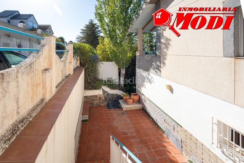 Foto e6c4c199-fe8a-4673-bf6e-077db17c2727. Xalet amb calefacció a La Zubia Ciudad Zubia (La)