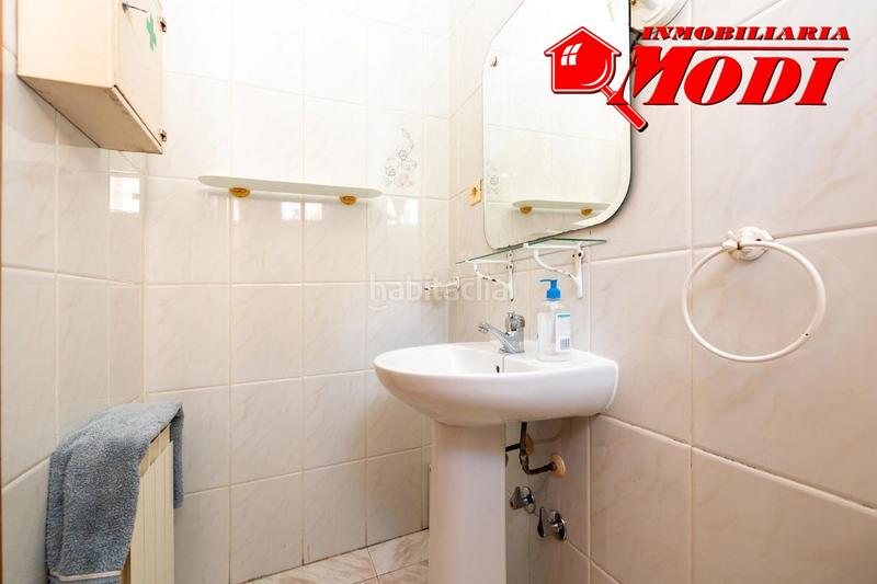 Foto f7b8c883-a1ed-4035-9313-2d923225f326. Xalet amb calefacció a La Zubia Ciudad Zubia (La)