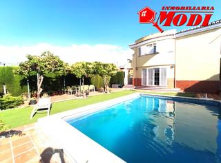 Location Chalet à Otura. Tu nuevo hogar en otura te espera!en la urbanización los girasol