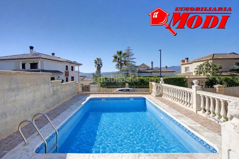 Foto 2dab60a7-c881-44ec-8a5b-0eb446ac995e. Xalet amb piscina a Padul