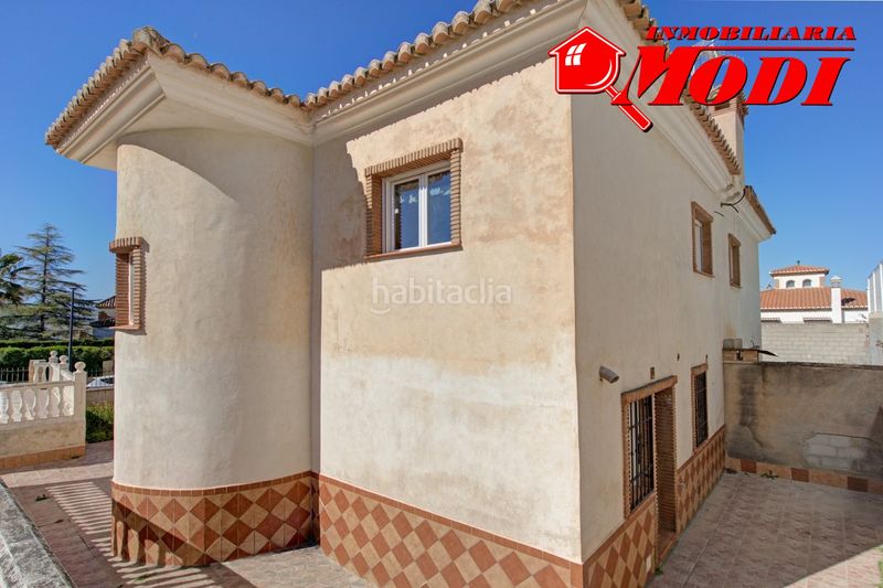 Foto 5afe98d1-2051-426b-ad1b-c5ed6d95a47c. Xalet amb piscina a Padul