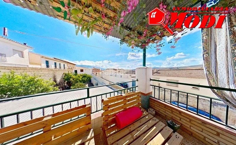 Foto 235a4778-66b6-41d3-ad73-e25220fd5bce. Casa amb aparcament a Padul
