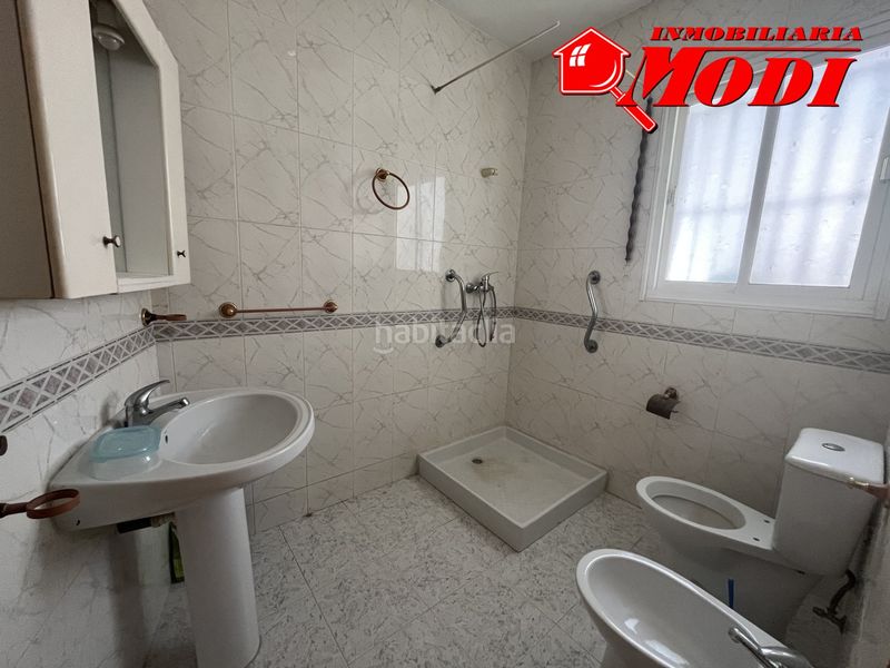 Foto 07b93886-640e-43ad-9ca7-4f5f9efe5271. Casa amb aparcament a Padul