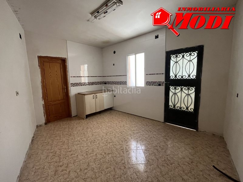 Foto 1f78dc55-4dbf-4765-9cd4-82055f5eeabd. Casa amb aparcament a Padul