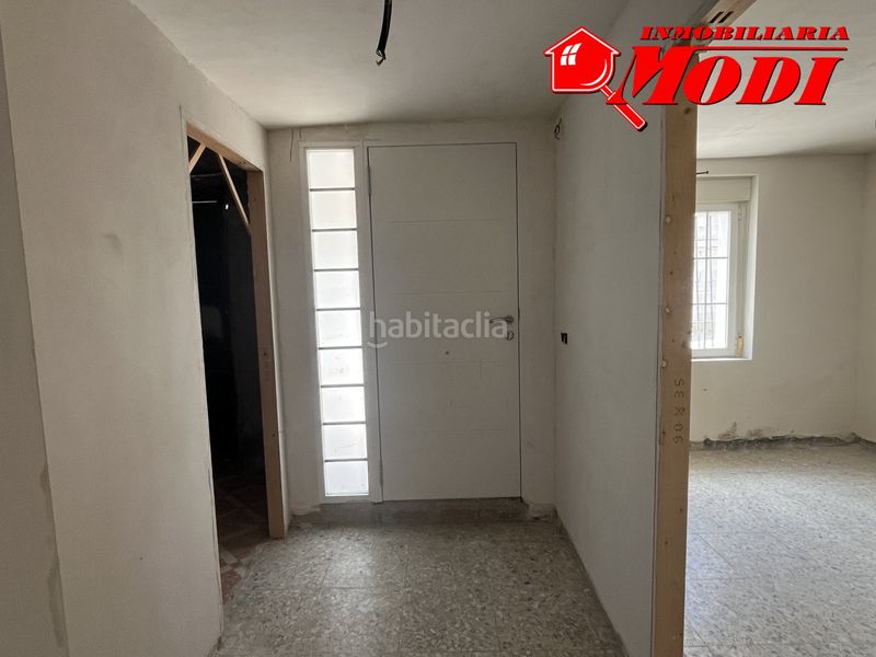 Foto 610f0b23-b7a0-477c-ba2a-ef1a870ee737. Casa amb aparcament a Padul