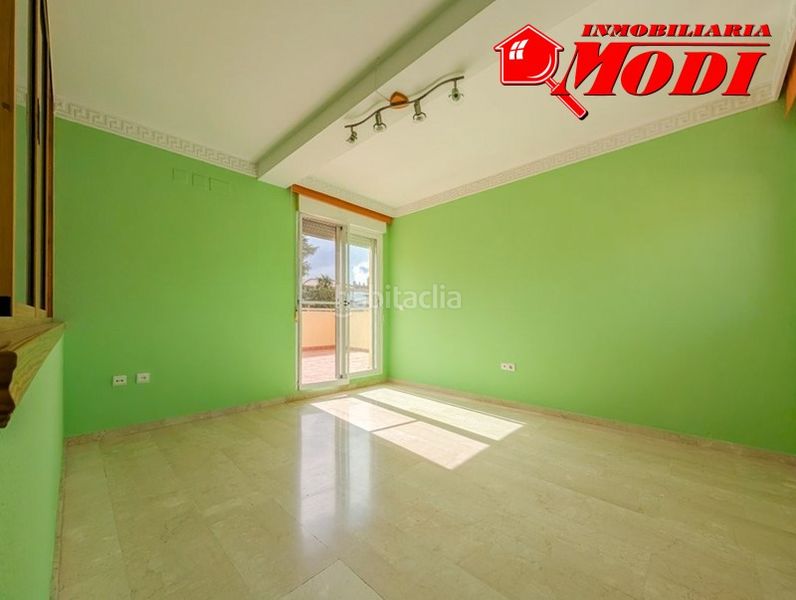 Foto 654509b8-f2b7-45d7-8caf-88fe74ae1262. Casa amb calefacció a Cúllar Vega