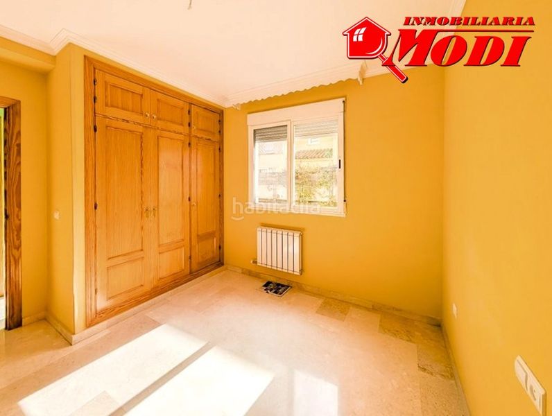 Foto acd2073b-9b35-4d12-9c5a-7dcfabfaafb1. Casa amb calefacció a Cúllar Vega