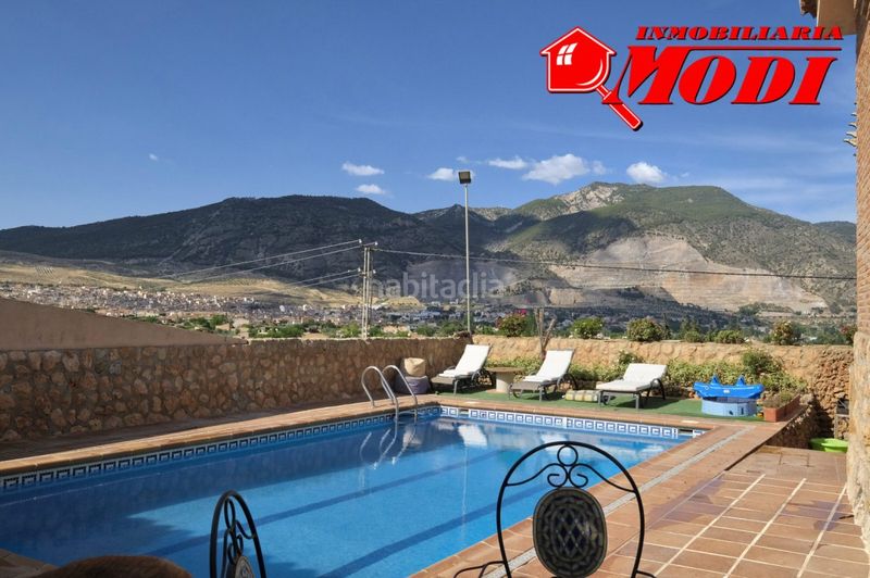 Foto 4d75be84-ef7f-4327-896d-06a4d0e79288. Xalet amb calefacció aparcament piscina a Padul