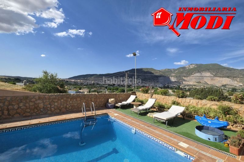 Foto bde3f99b-e8d3-410d-b753-2d48e3d853a2. Xalet amb calefacció aparcament piscina a Padul