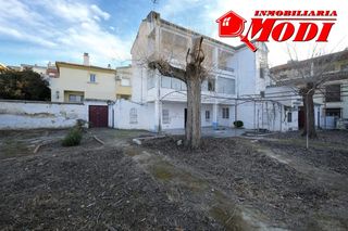 House in Garzon 18. Oportunidad excepcional en la zubia gran finca urbana con parcel
