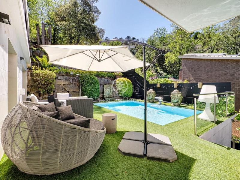 Foto 28c9ba15-bd6a-4bba-80b6-2ecd9cc86280. House with parking pool in Les Planes Sant Cugat del Vallès